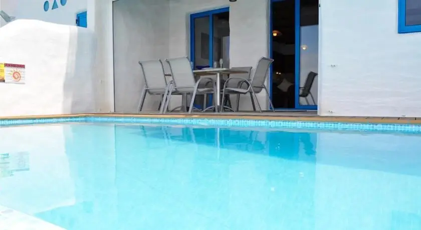 Паралимни: Oceanview Villa 053