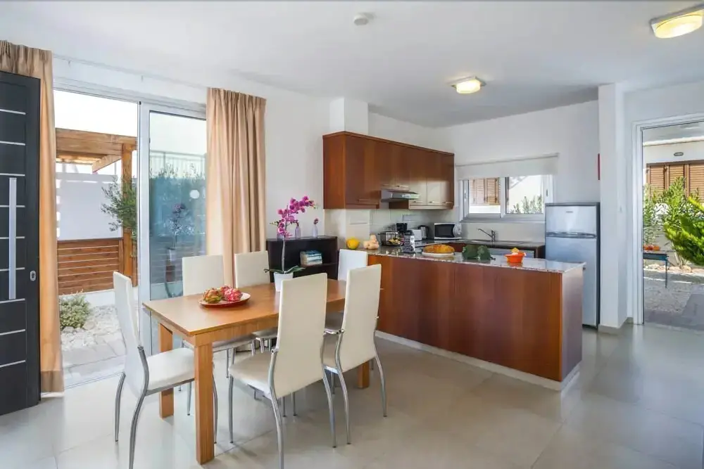 Пейя: Villa White Daisy