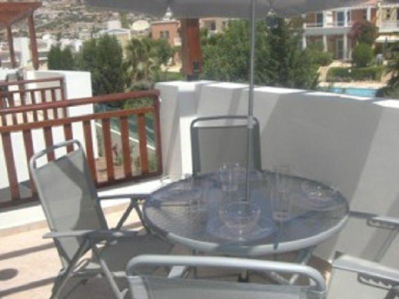 Пейя: Shelley Apartment
