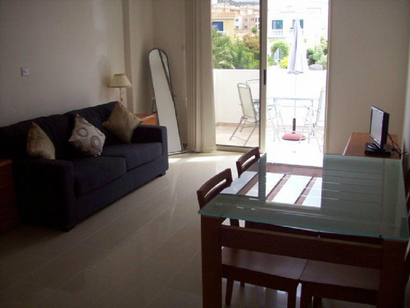 Пейя: Shelley Apartment