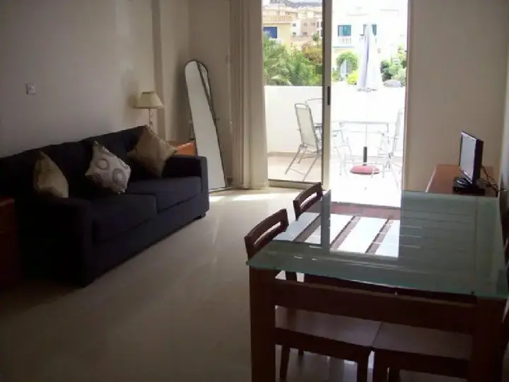 Пейя: Shelley Apartment