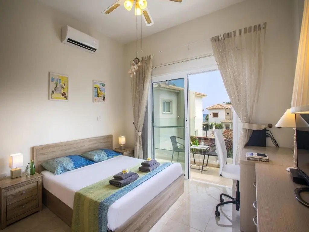 Айя-Напа: Villa Elias