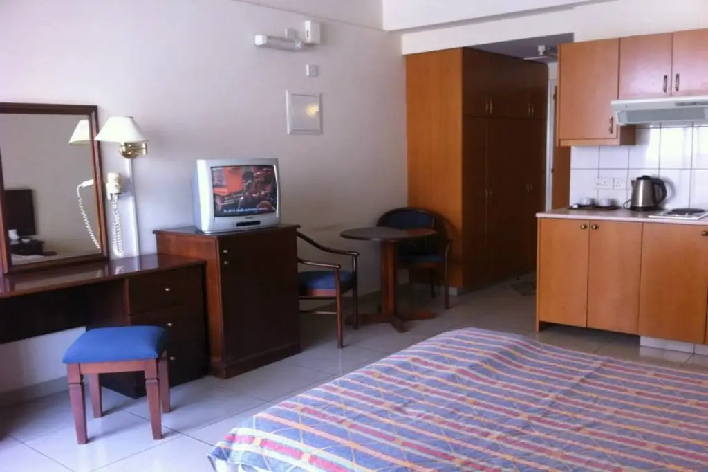 Ларнака: Tsokkos 7 Hotel Apartments
