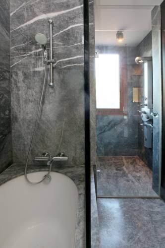 Лация: The Swan Suites