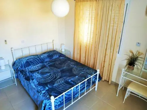 Киссонерга: Kissonerga Apartment