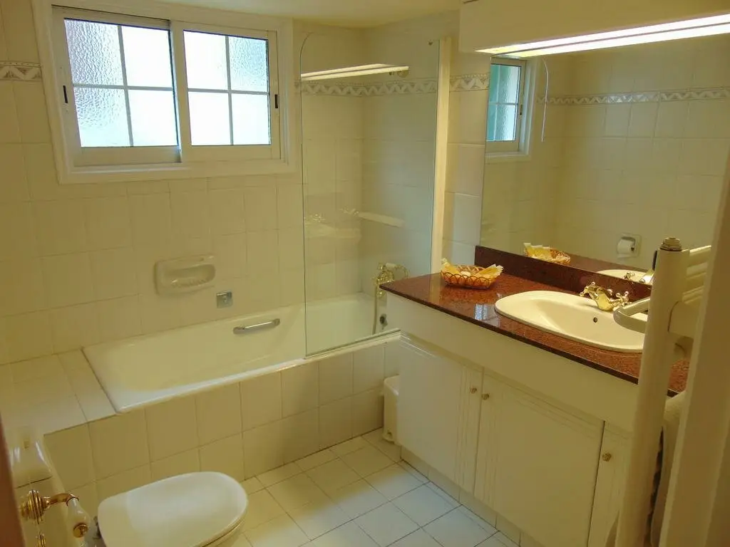Никосия: Deluxe Nicosia Apartment
