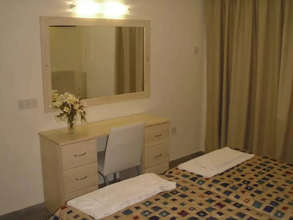 Айя-Напа: Eligonia Hotel Apartments