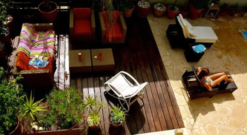Гермасойя: Melrose Place Limassol Cyprus
