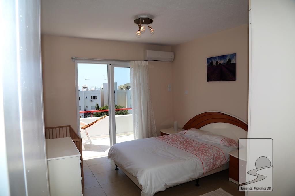 Агиос Тихонас: Amathusia Beach Apartment