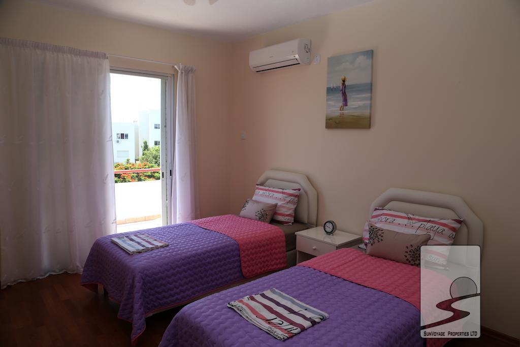 Агиос Тихонас: Amathusia Beach Apartment