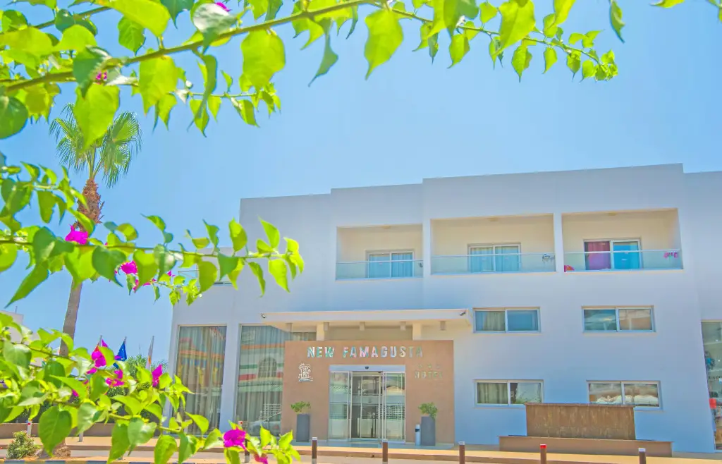 New Famagusta Hotel&Suites — фото 1