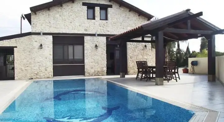 Протарас: Villa Stone
