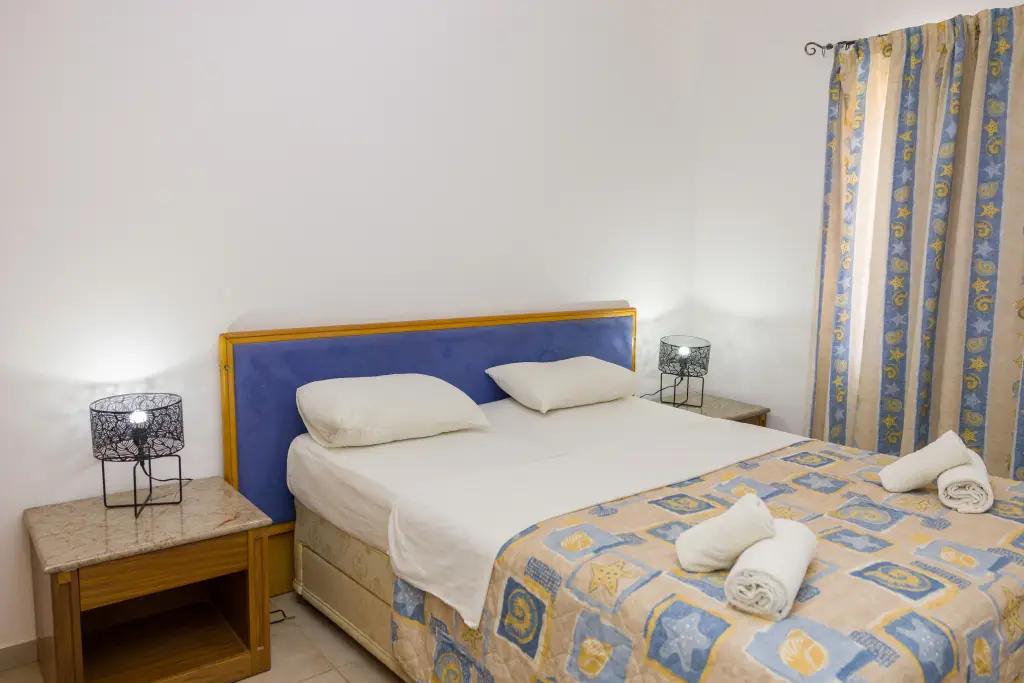 Пафос: Alecos Hotel Apartments