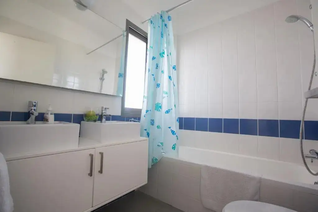 Нео Хорио: Esprit Villa 26 Latchi
