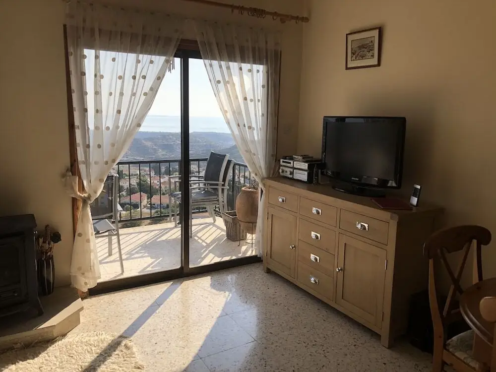 Писсури: Inviting 2-bed Apartment in Pissouri- Ti Thea