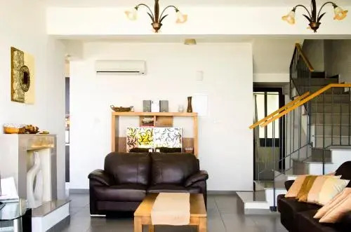 Нео Хорио: Esprit Villa 33 Latchi