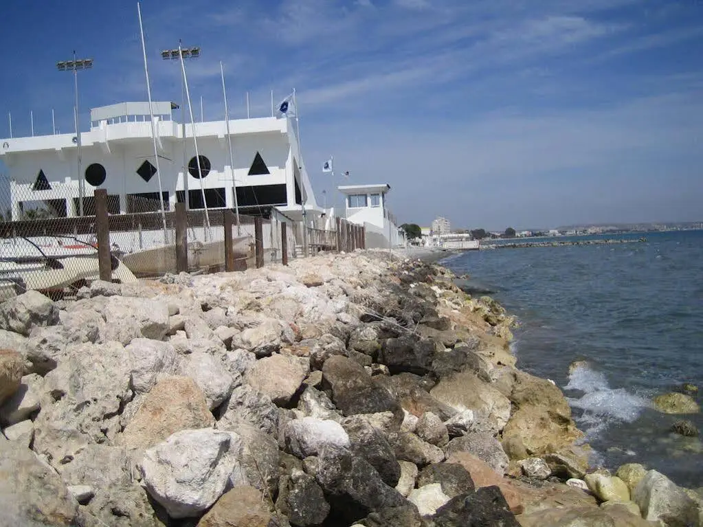 Ларнака: Maisonette Yacht Club