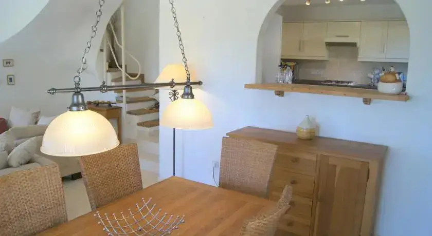 Тала: Kamares Villa
