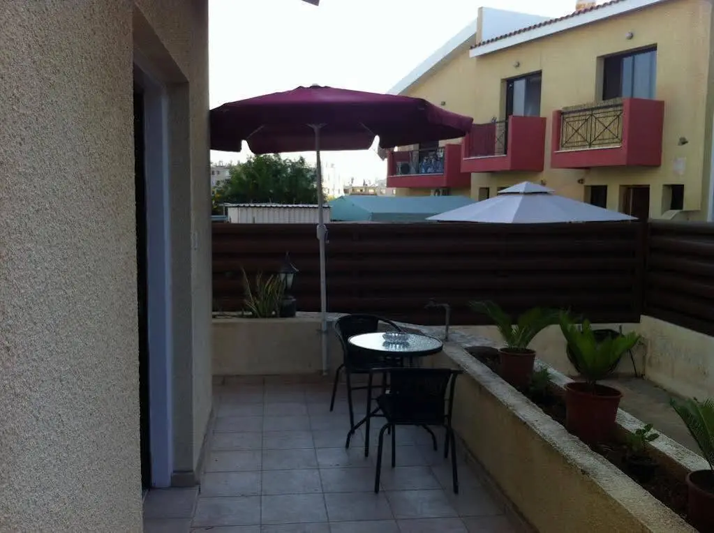 Пафос: Valentinos House