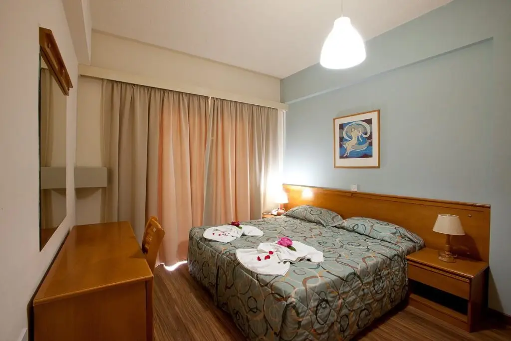 Хлорака: Helios Bay Hotel Apts & Villas