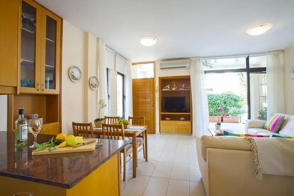 Ларнака: Villa Enalos 37
