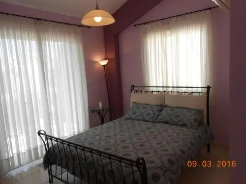 Полис Хрисохус: Villa Lachi