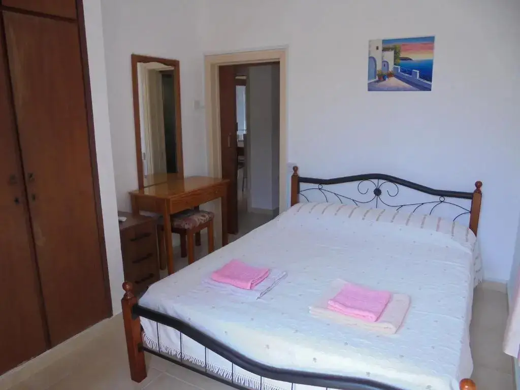 Пафос: Niki Court Holiday Apartments