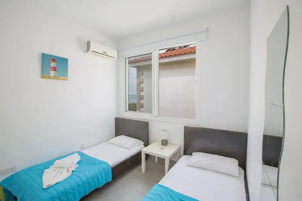Айя-Напа: Sea front Villa Dagi (Gorgona Complex, Ayia Napa)