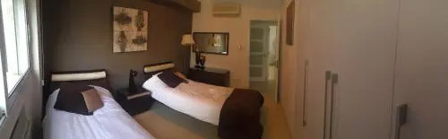 Гермасойя: River 201 On The Beach Apartment