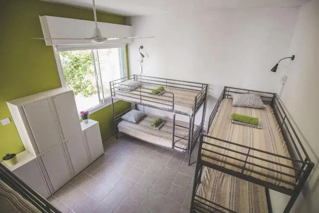 Лимассол: Lemongrass Hostel