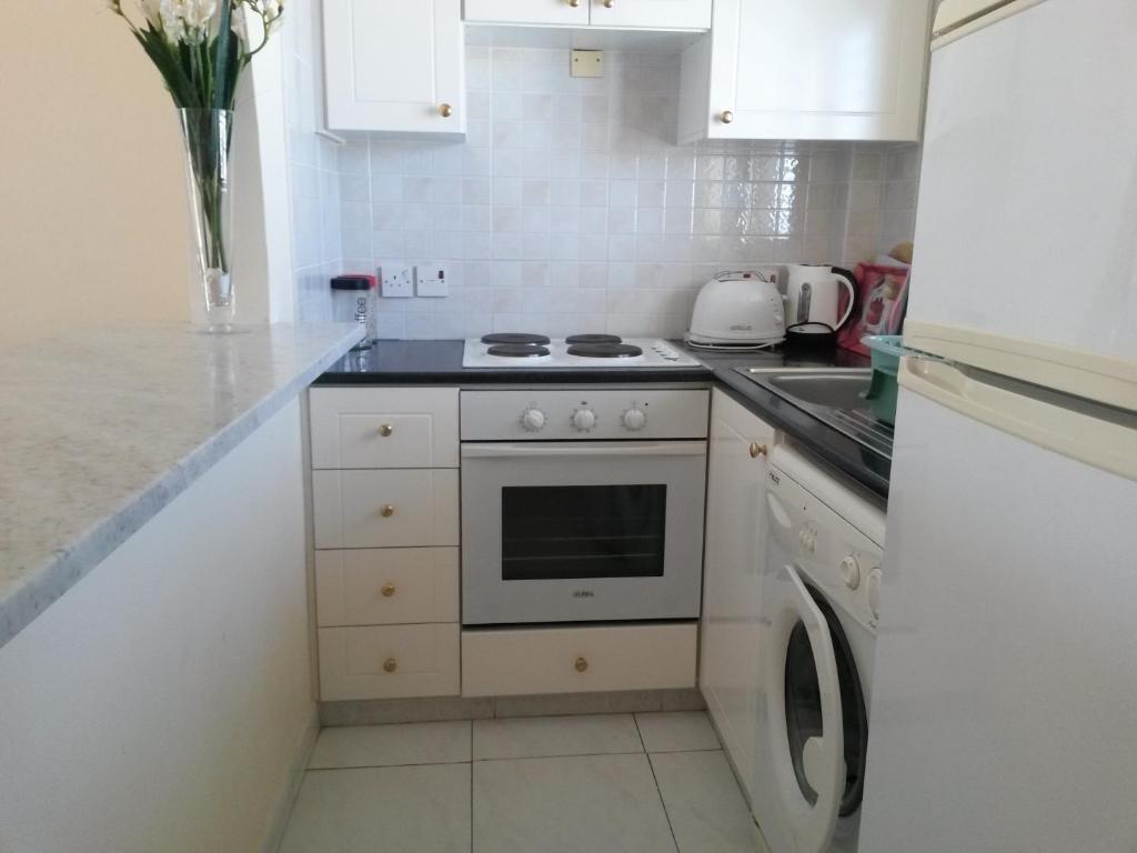 Хлорака: Ikaria Village Apt 201
