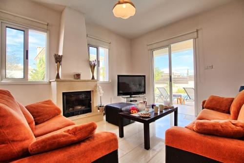 Паралимни: Villa Blue Water Bay 125