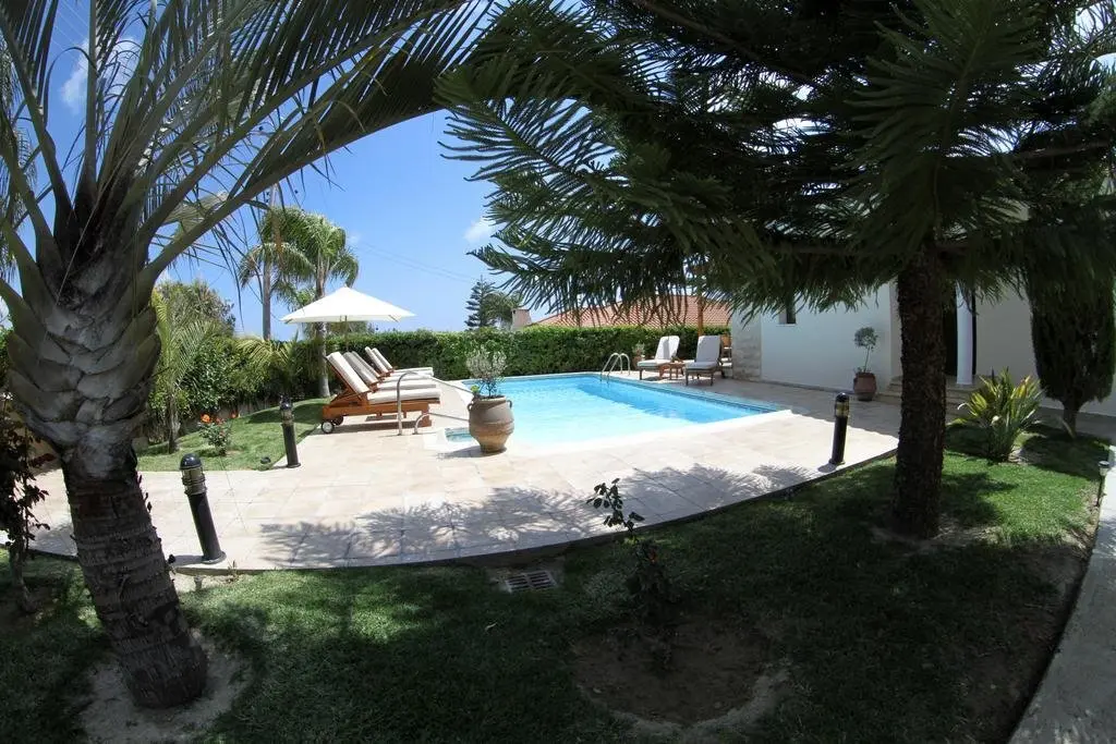 Писсури: Eve Pissouri Veriko Villa