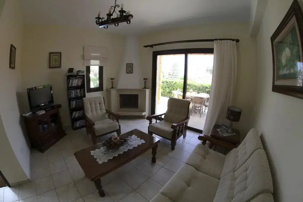 Писсури: Eve Pissouri Veriko Villa