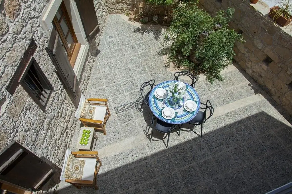 Киссонерга: Mesogi Stone Cottage