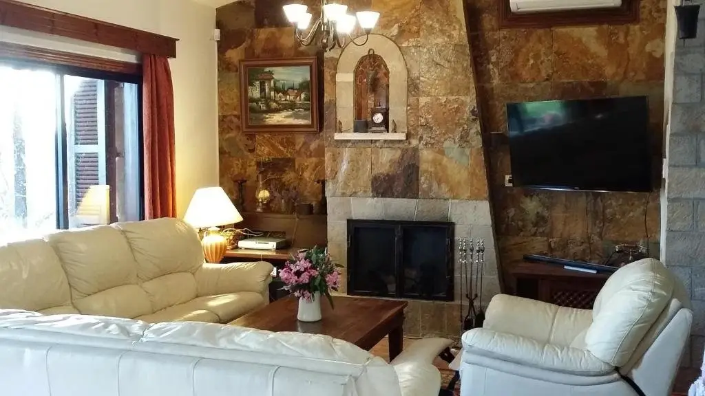 Тала: Garden of Eden Villa