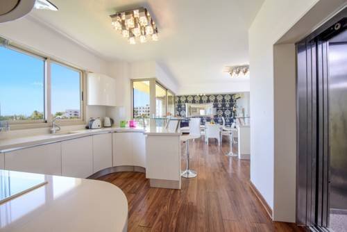 Протарас: Panorama Penthouse