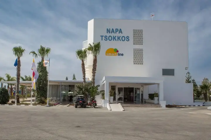 Айя-Напа: Отель Napa Jay