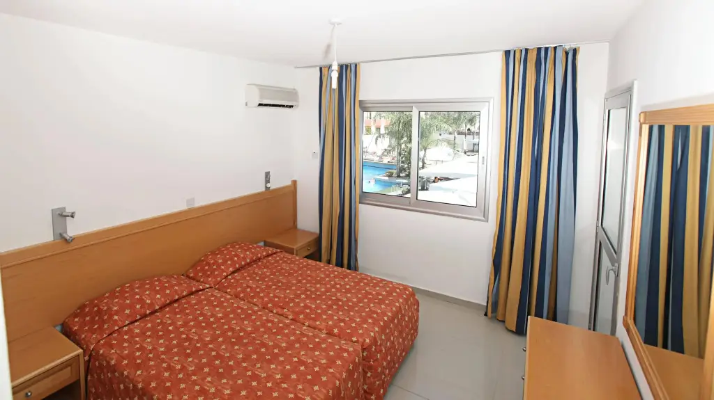 Айя-Напа: Tsokkos Holiday Hotel Apartments