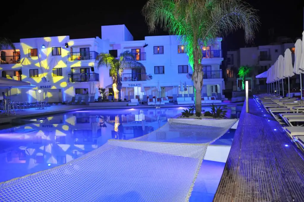 Айя-Напа: Tsokkos Holiday Hotel Apartments