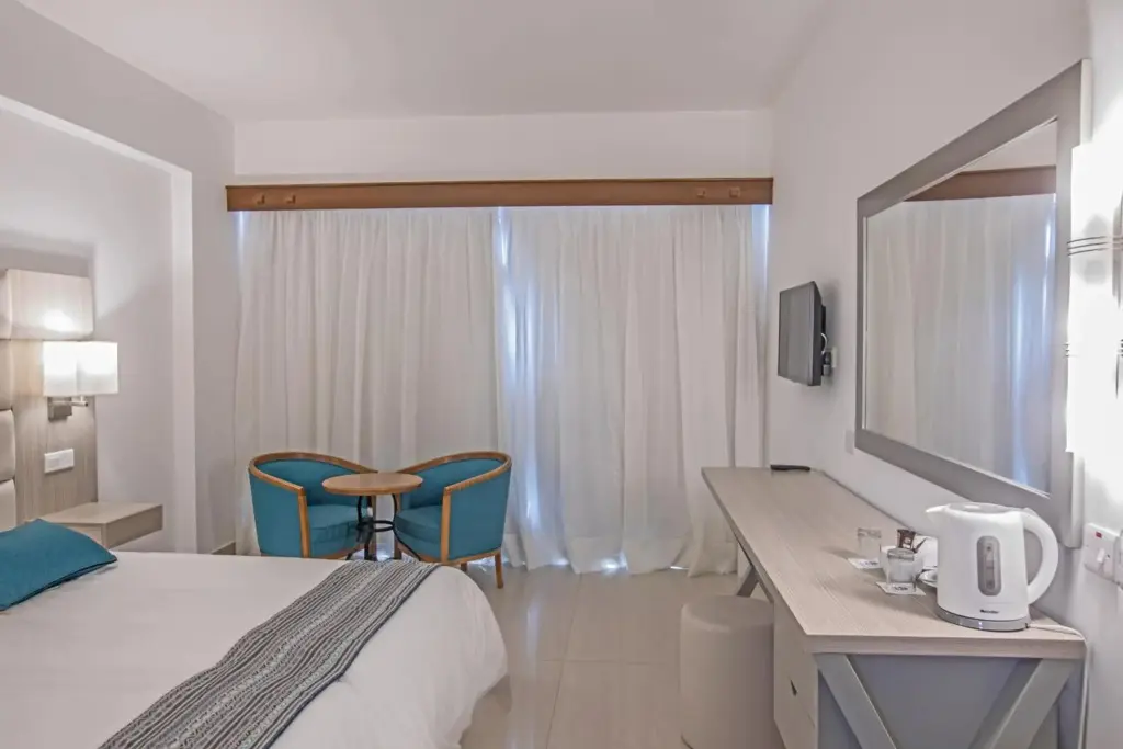 Айя-Напа: Anmaria Beach Hotel