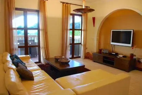 Куклия: Villa Apollo