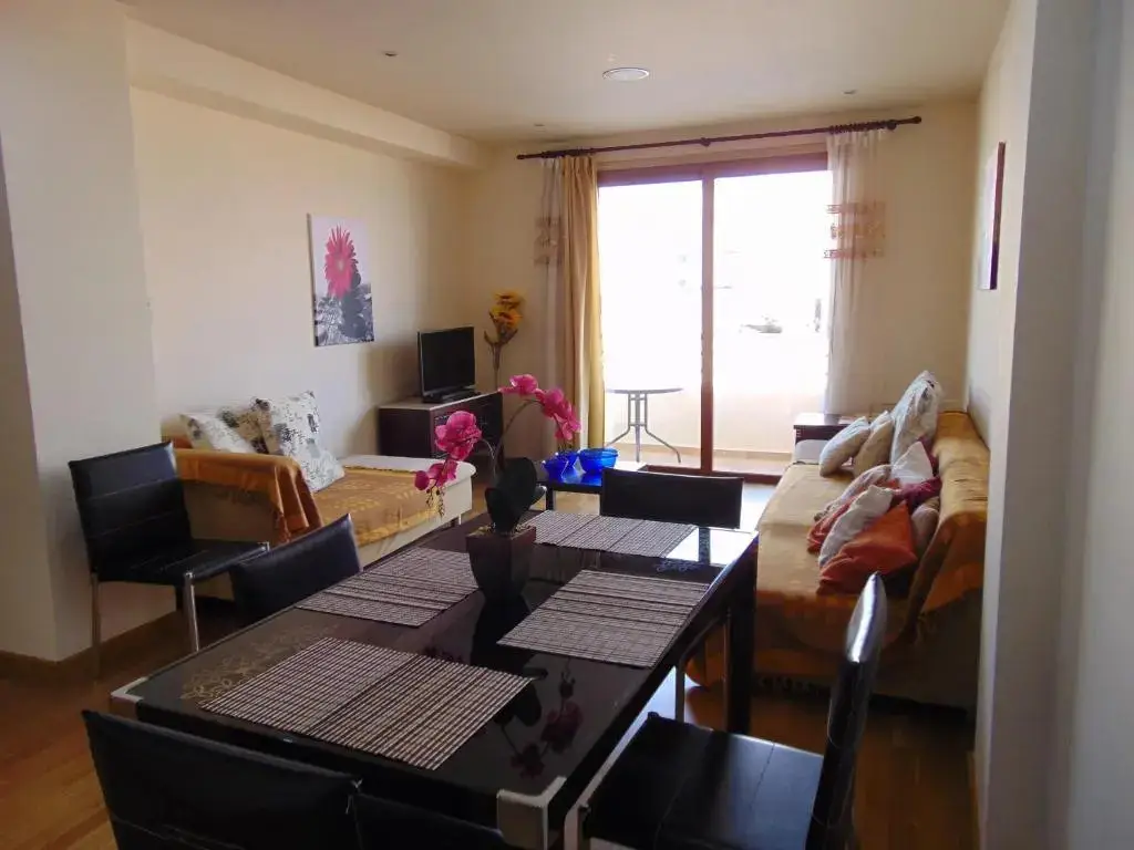 Ларнака: Ithaki Phinikoudes Apartments No. 106