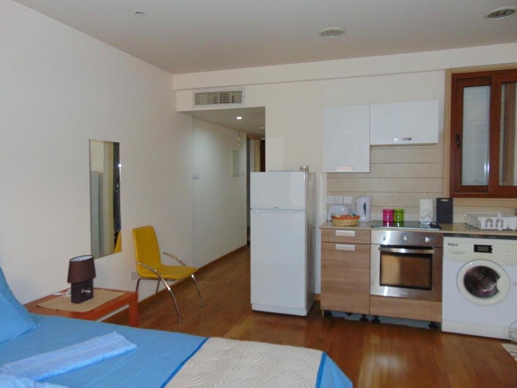 Ларнака: Ithaki Phinikoudes Apartment No. 107