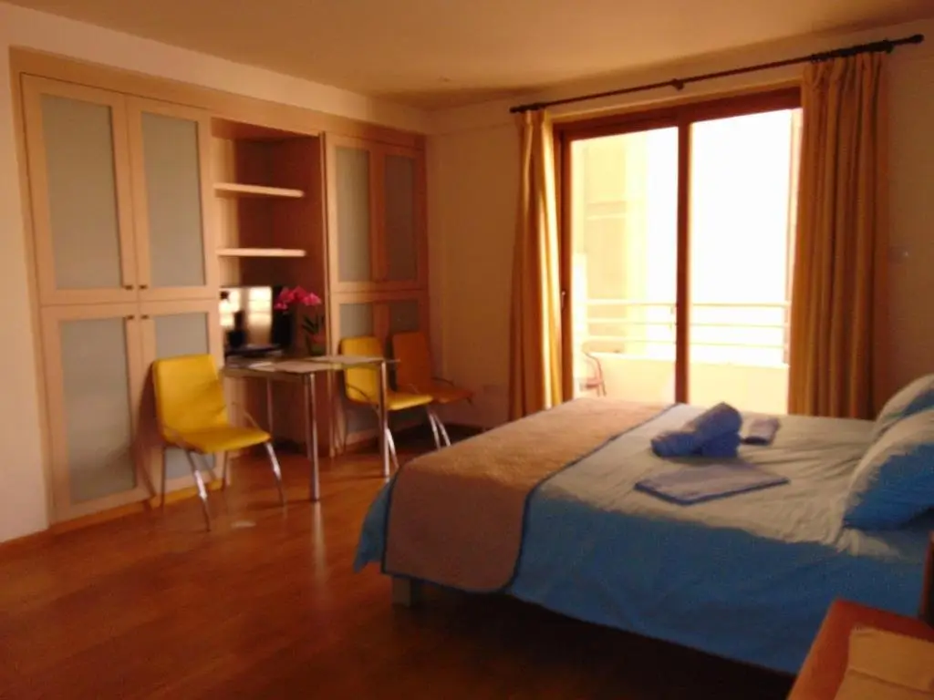 Ларнака: Ithaki Phinikoudes Apartment No. 107