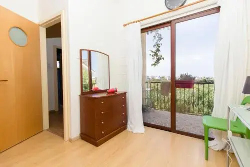 Протарас: Gold Sand Villa