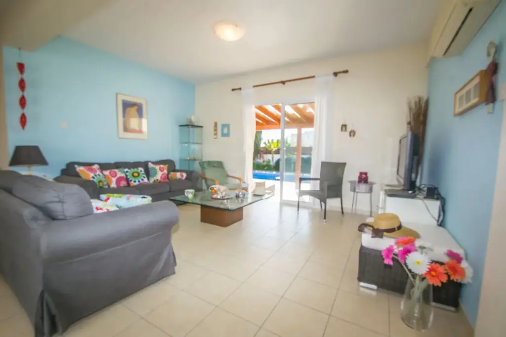 Айя-Напа: Sunset Villa