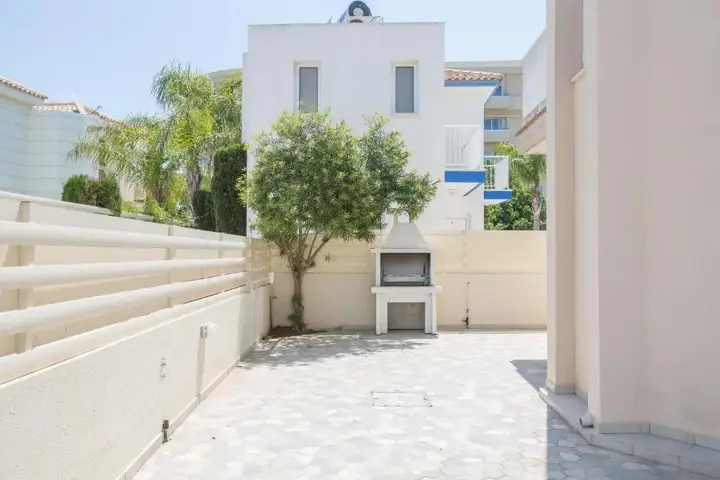 Протарас: Mylos Villa