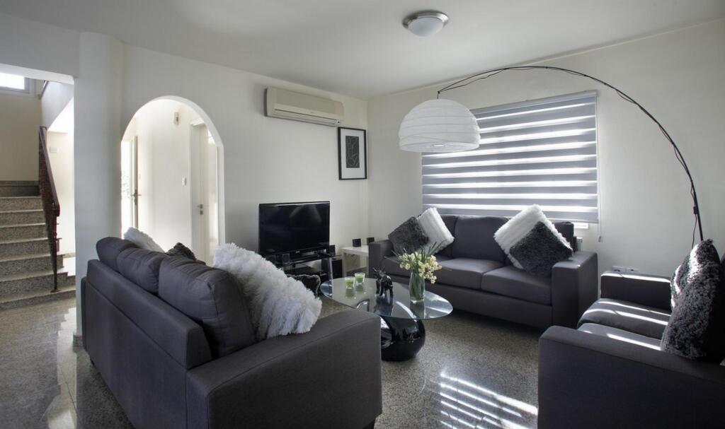 Протарас: Theodora 16 in Protaras