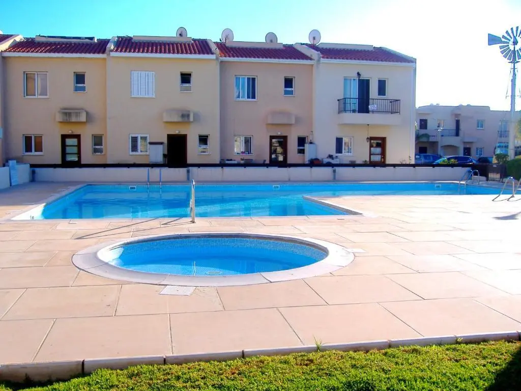 Мандрия: Apartment Zephyros Village